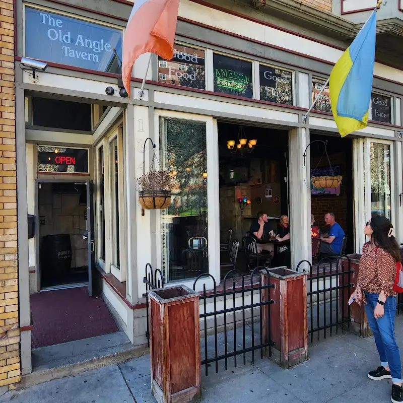 Old Angle Tavern