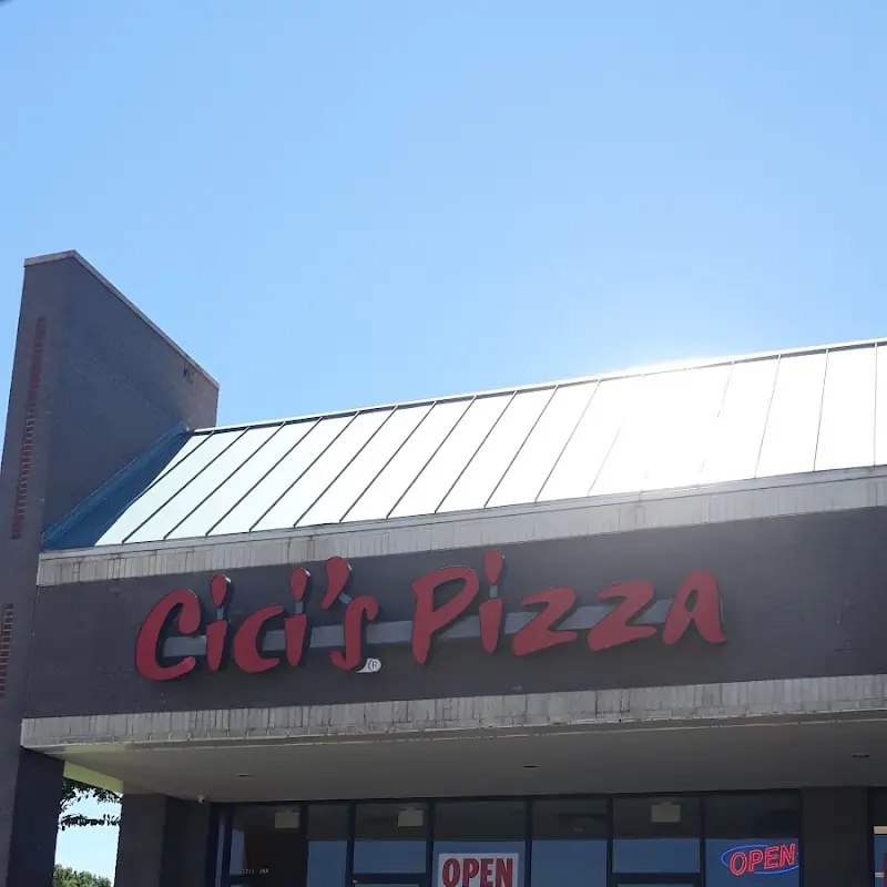 Cicis Pizza