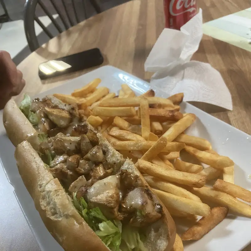 Little's Cafe
