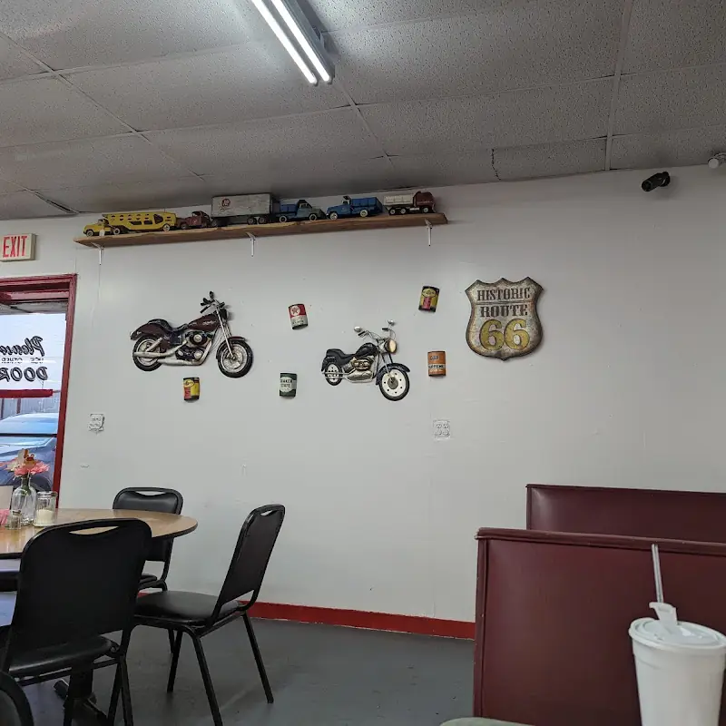 TJ Burger Barn