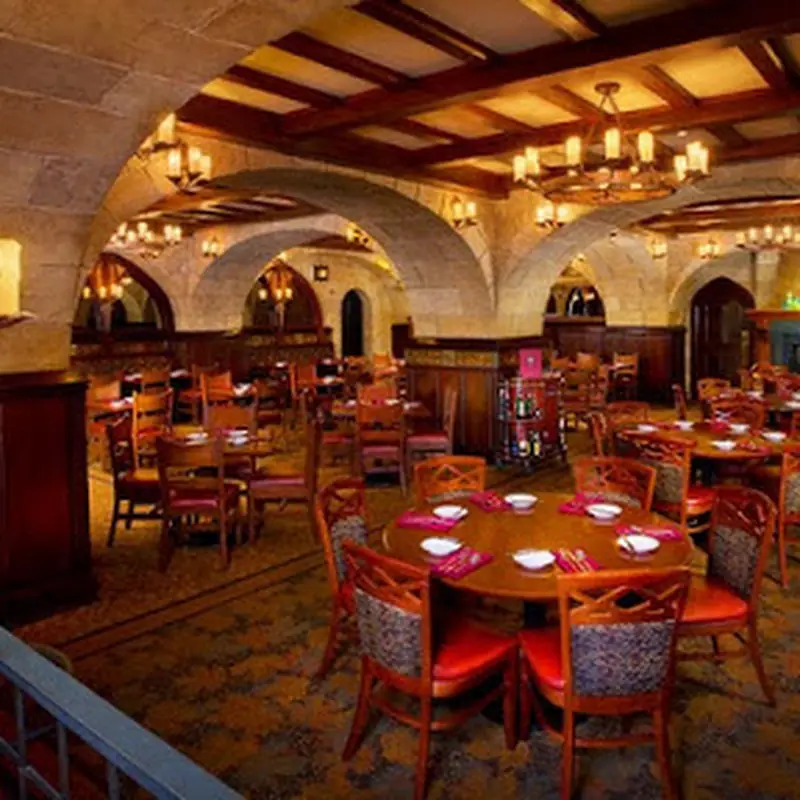 Le Cellier Steakhouse