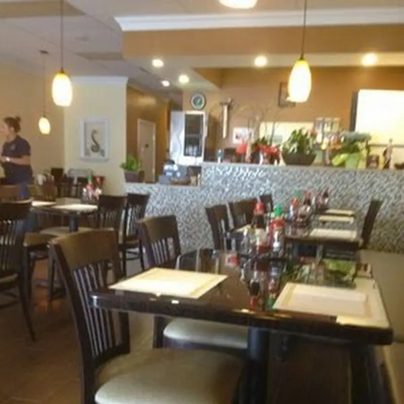 Phở T&T Vietnamese Restaurant
