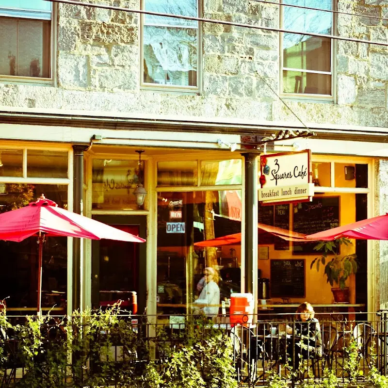 3 Squares Cafe