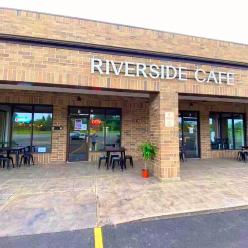 Riverside Cafe