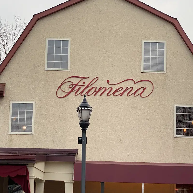 Filomena Lakeview