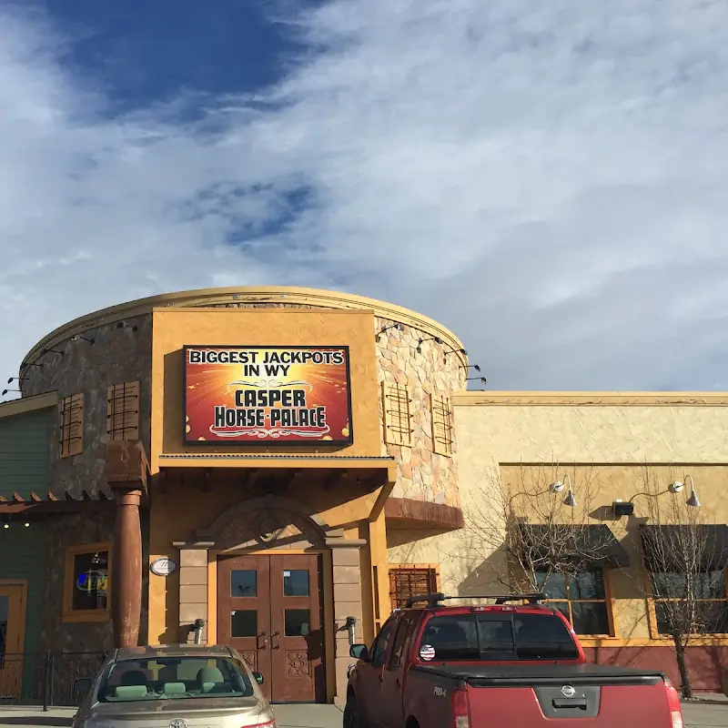 Homestretch Bar & Grill