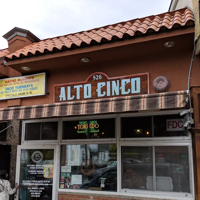 Alto Cinco