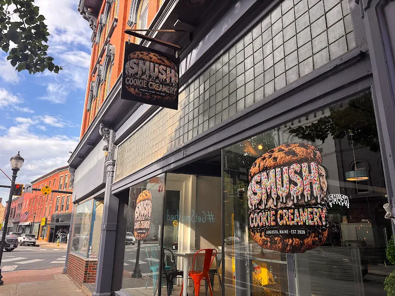 Smush Cookie Creamery