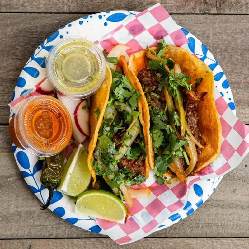 Alberto's Tacos & Tamales