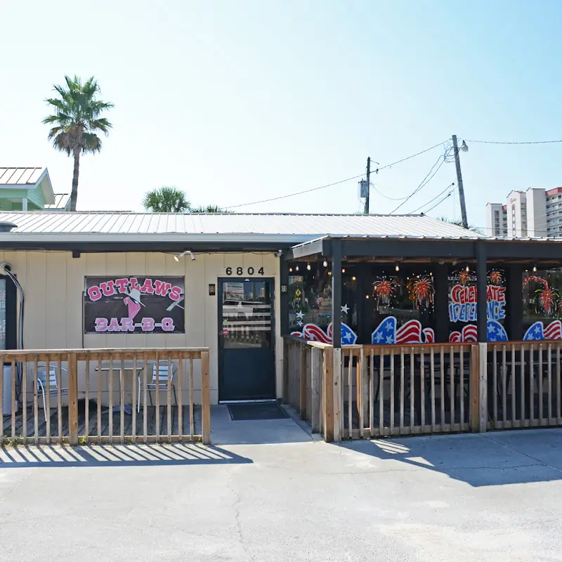 Outlaws Bar B Q