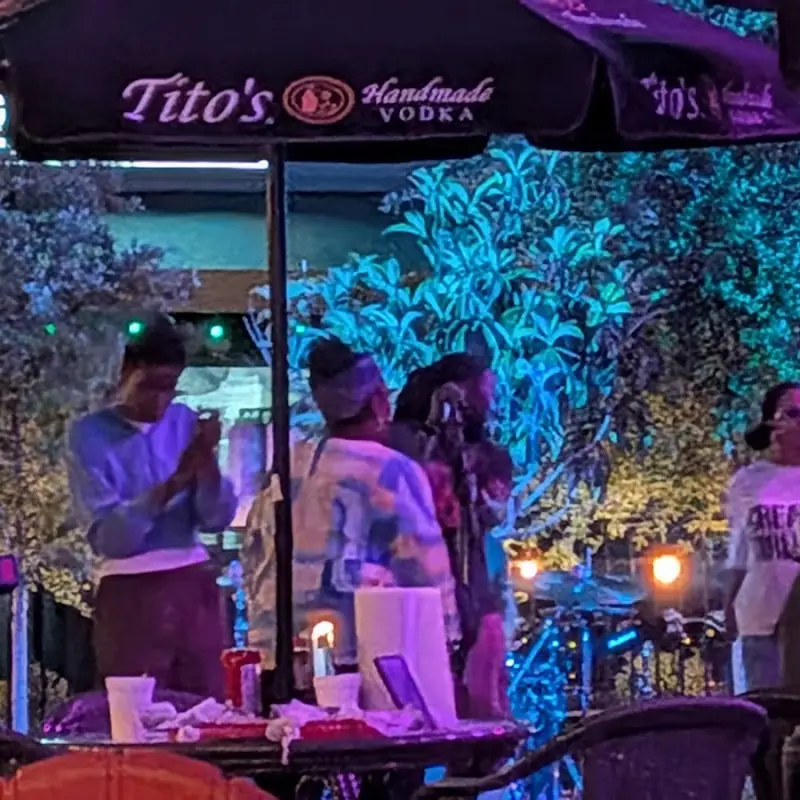 Griffin’s Public House