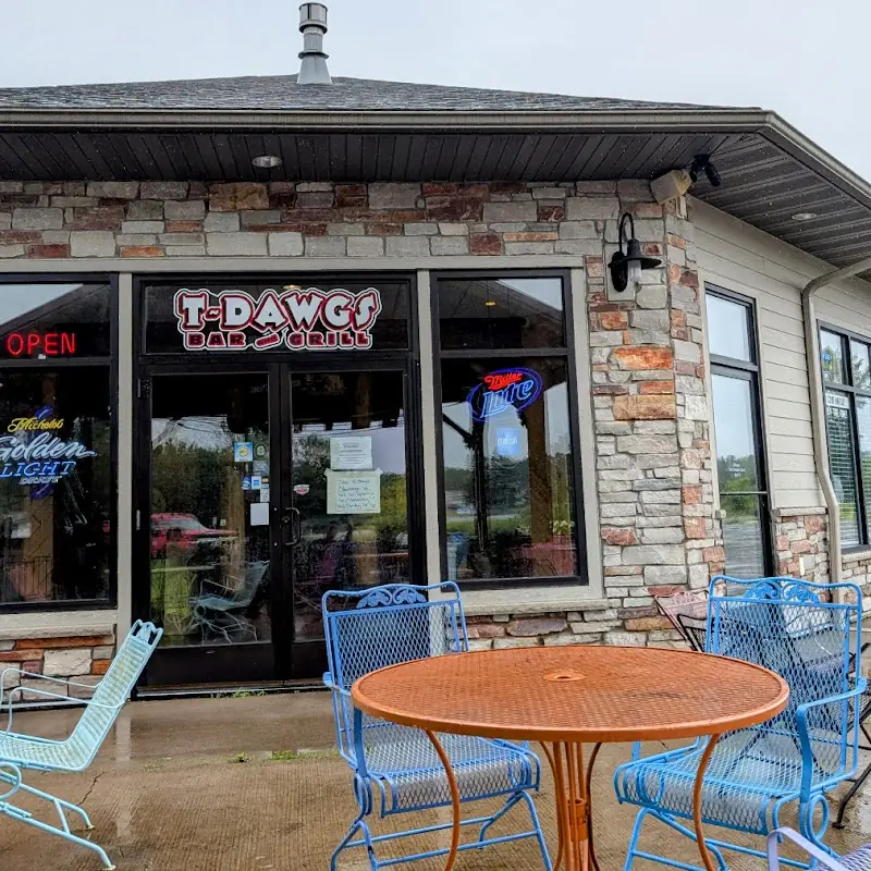 T-Dawgs Bar & Grill