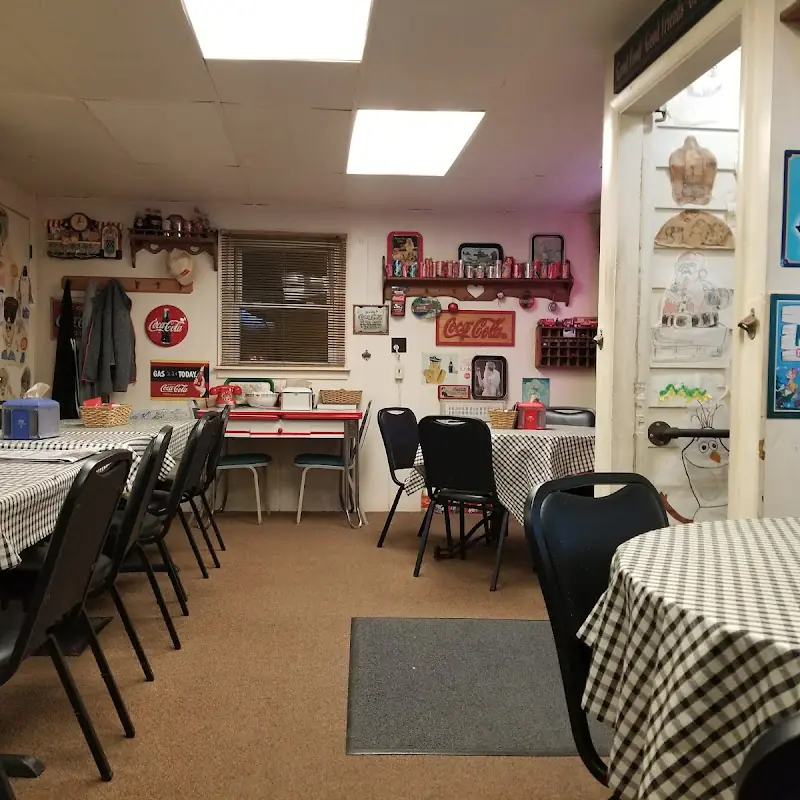 Hometown Pizza Shoppe