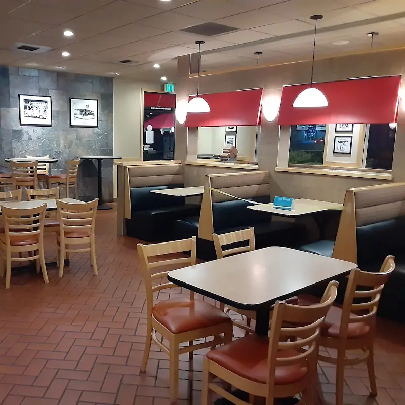 Dairy Queen Grill & Chill