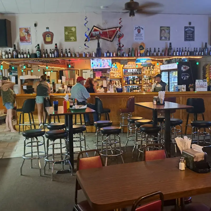 TJ's Mainstreet Grill