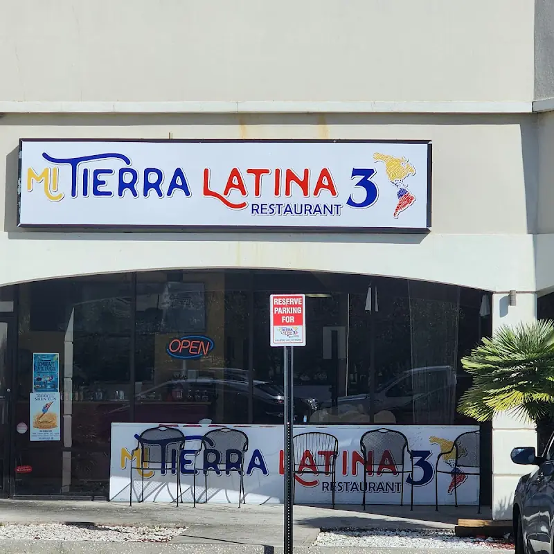 Filete Empanizado, Arroz, Tostones, Papa Frita