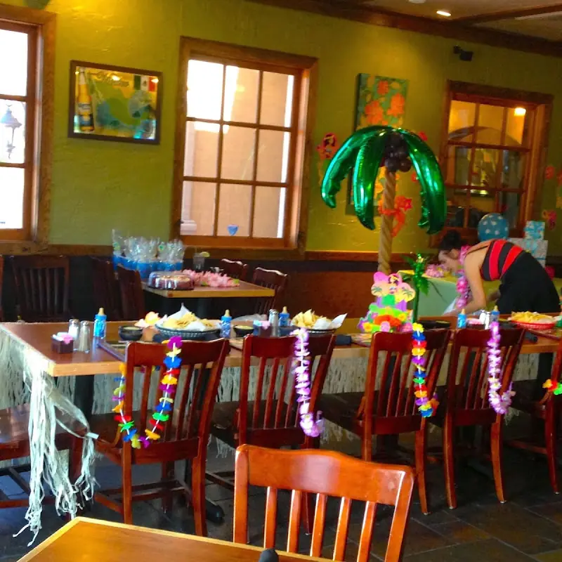 Los Cucos Mexican Cafe