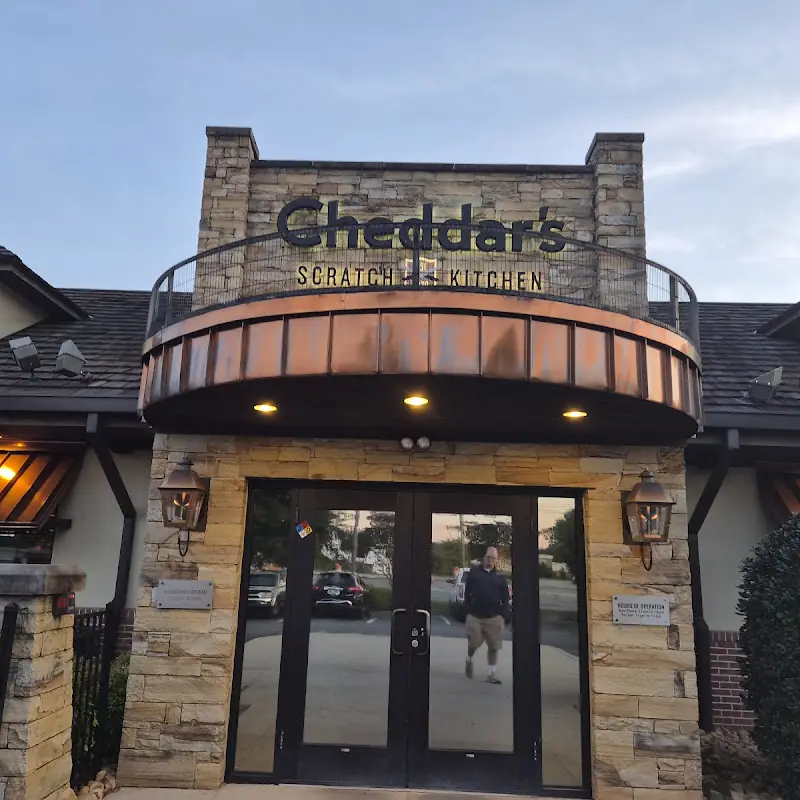 Cheddar's Scratch Kitchen