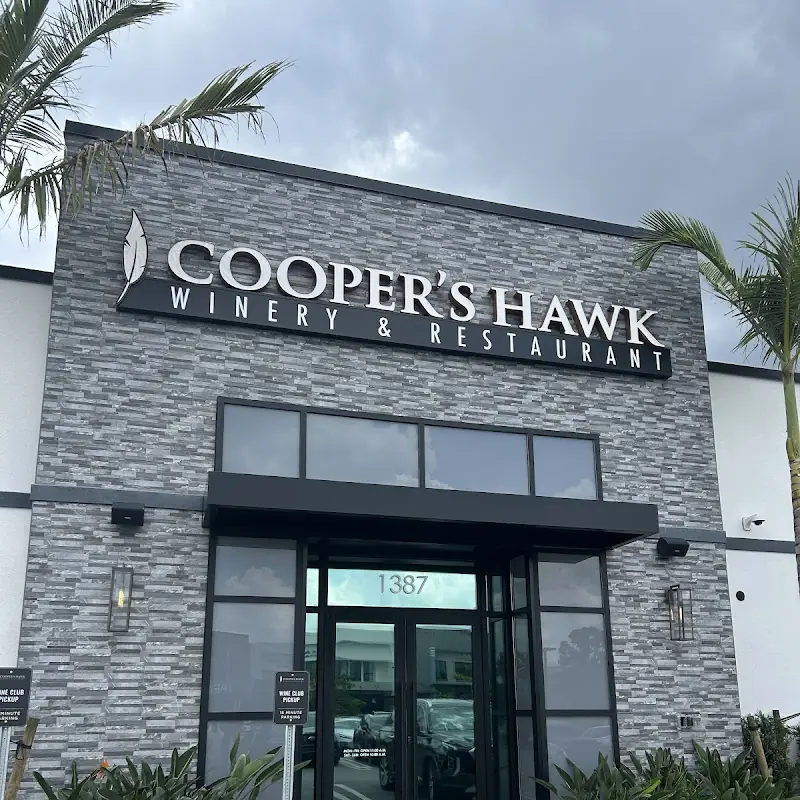 Cooper’s Hawk Winery & Restaurant
