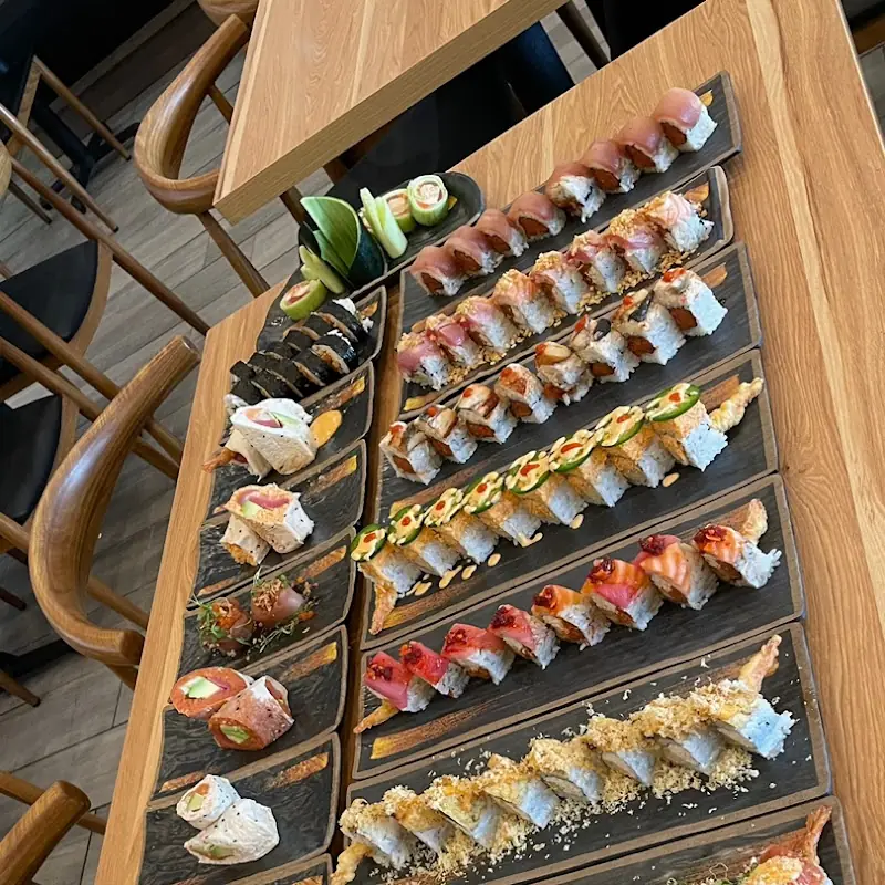 Lemon Pepper Salmon Sushi