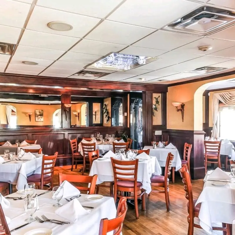 Alex's Bar and Grille