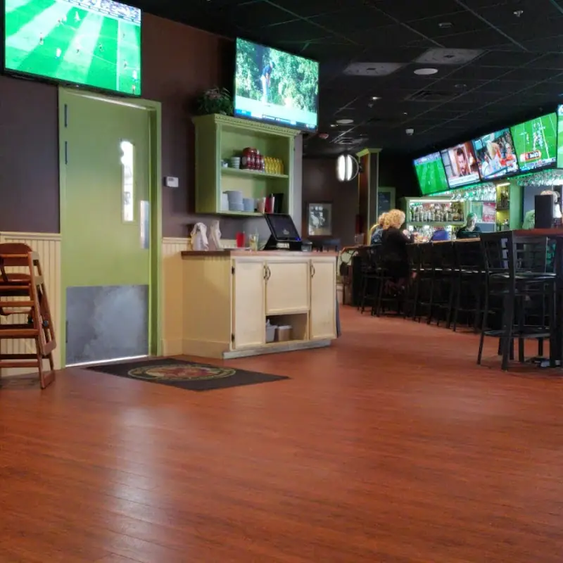 McGillicuddys Five Corners