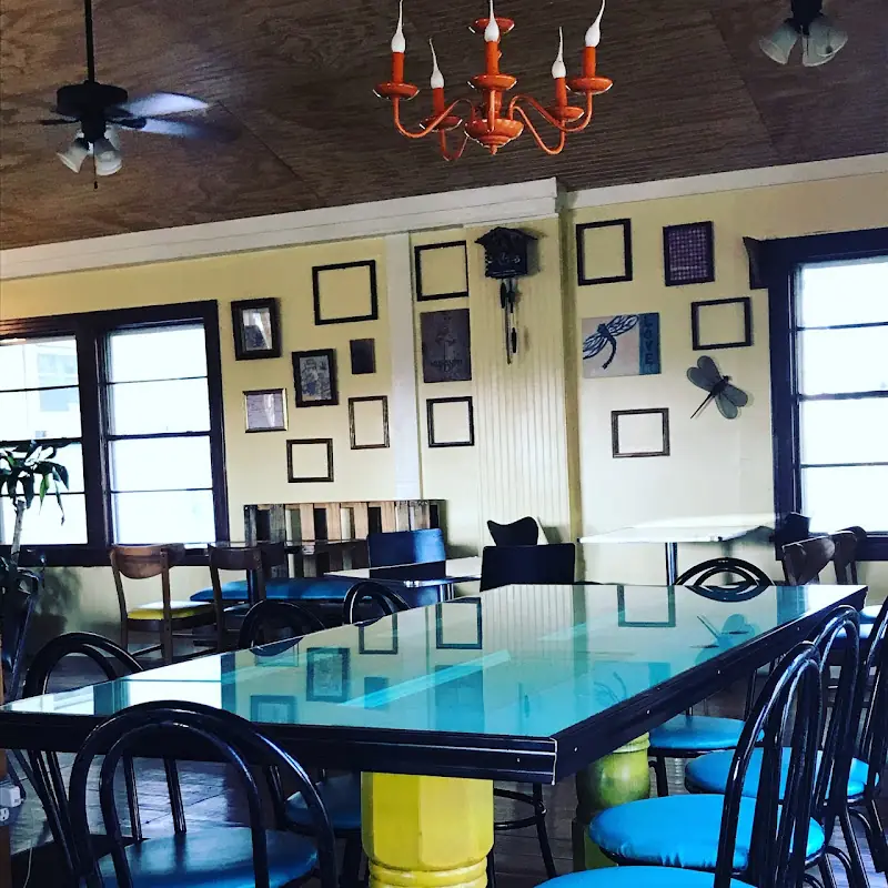 Eclectic Café