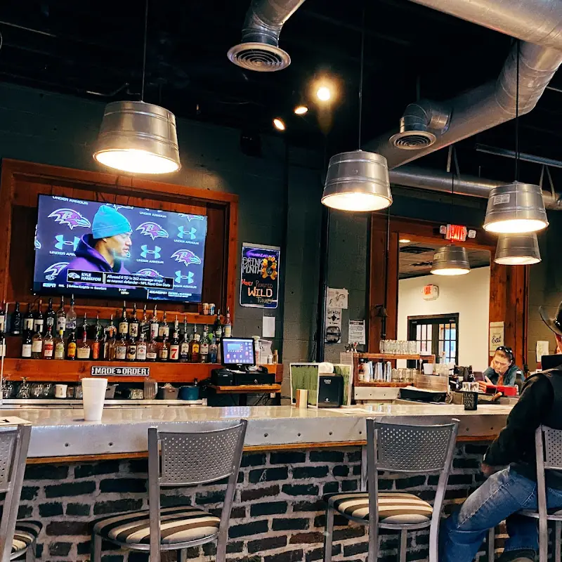 Knot Again Bar and Grill