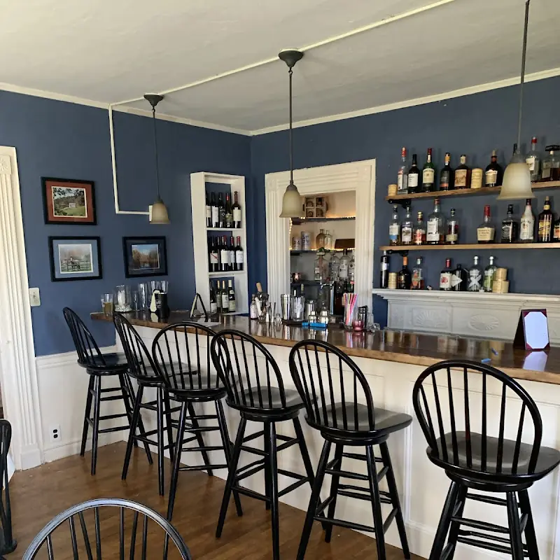 Leslie's Tavern At Rockingham