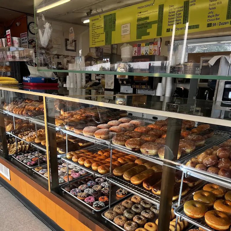 Superior Donuts