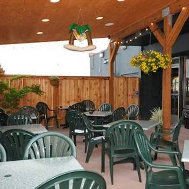 Tik Tok Restaurant and Bar 82nd