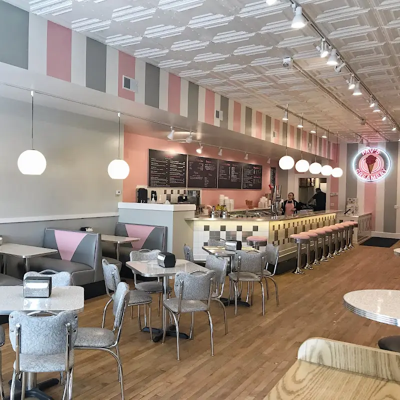 Pav’s Creamery