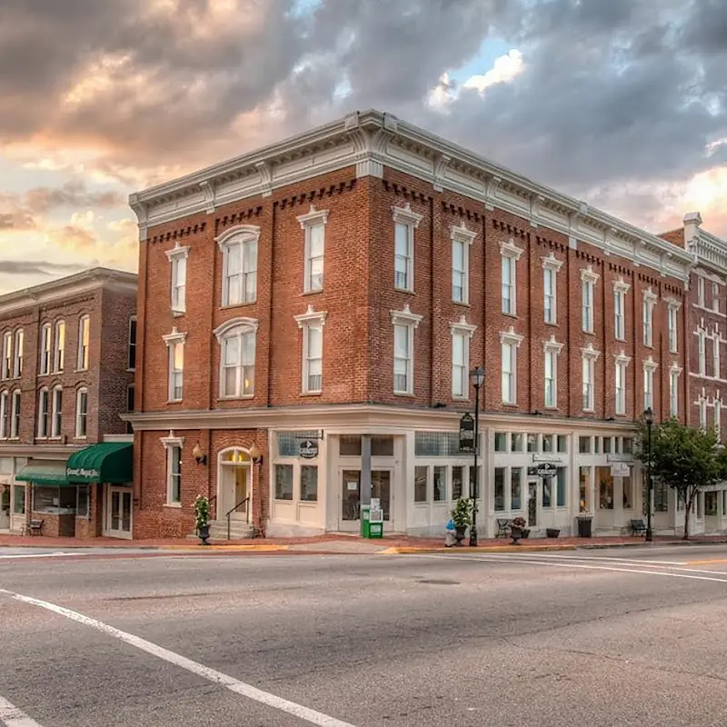 General Morgan Inn