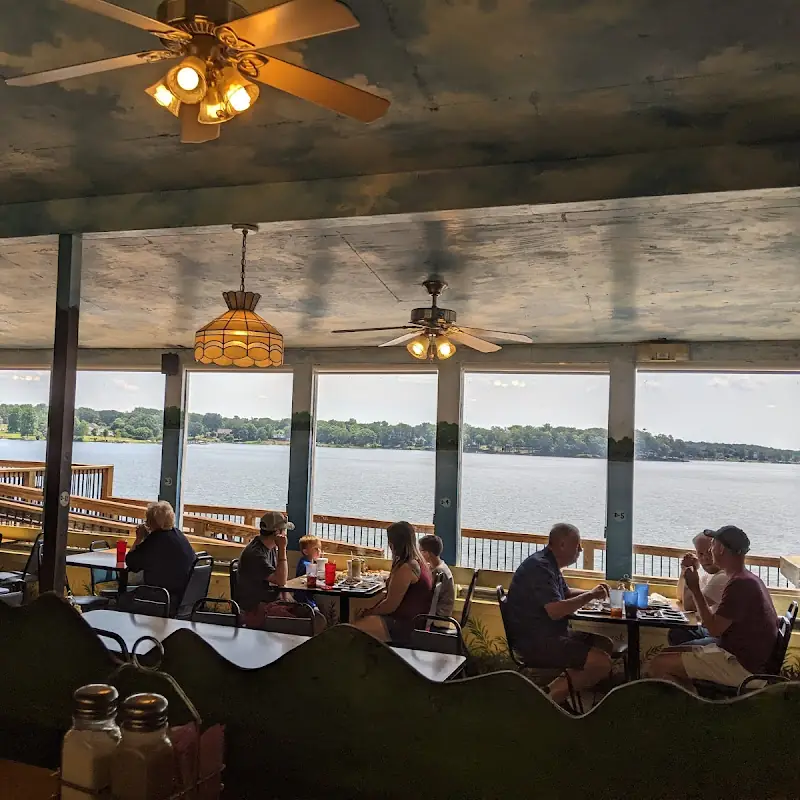 Lake Bowen Fish Camp