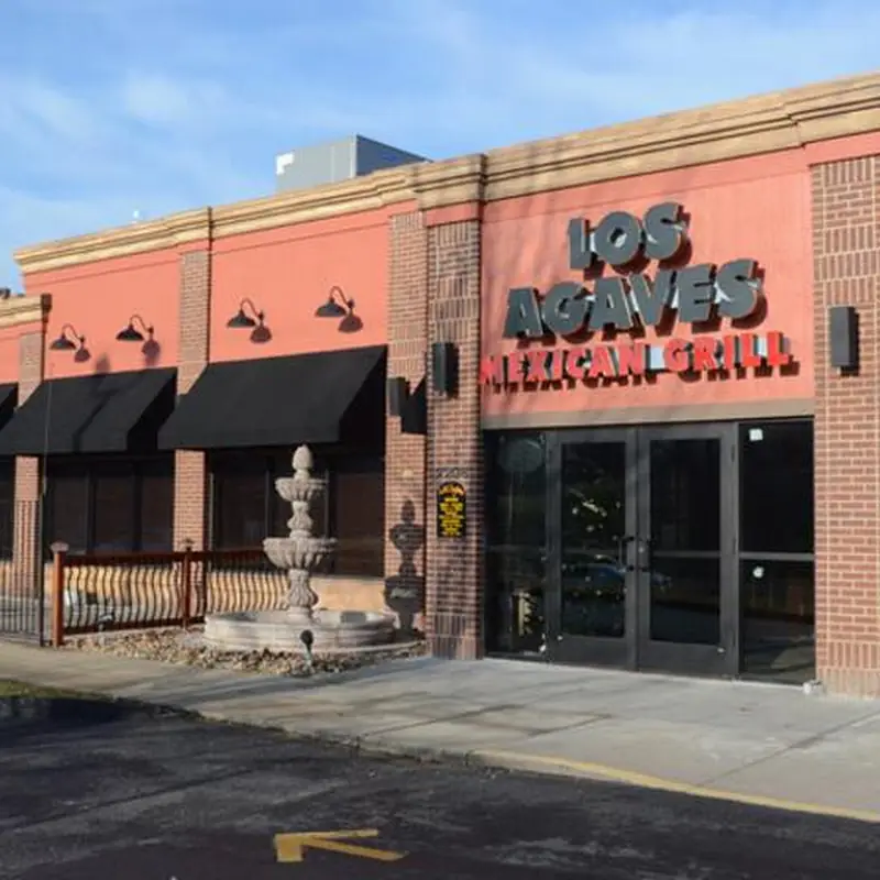 Los Agaves Mexican Grill
