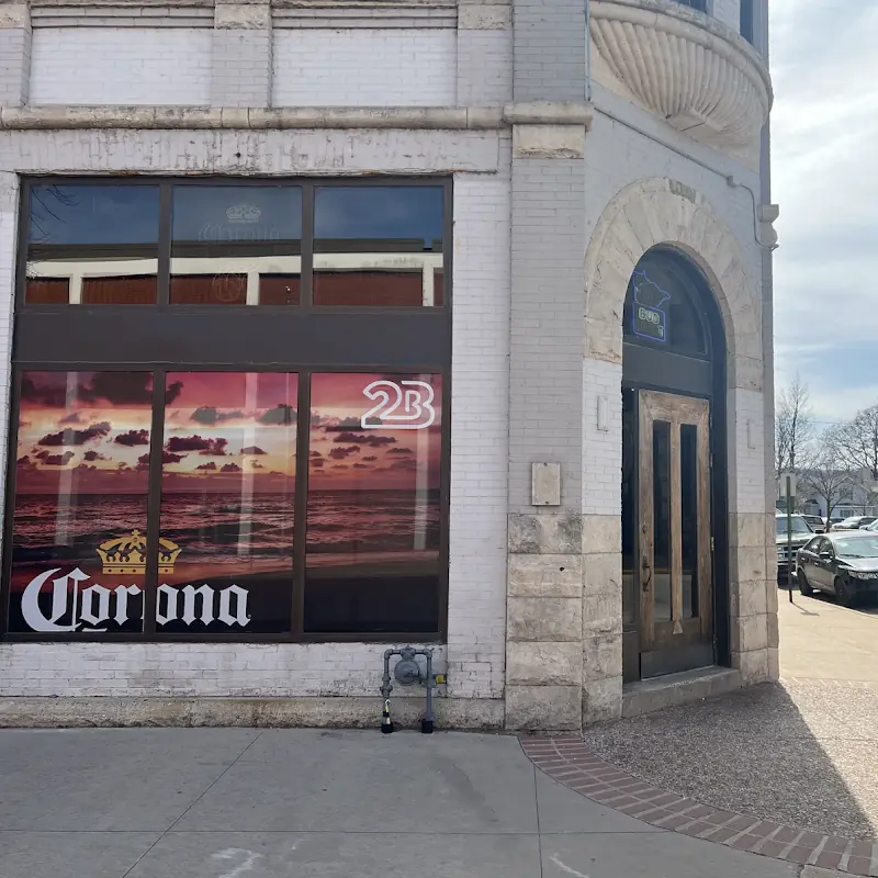 2 Brothers Sports Bar + Grill
