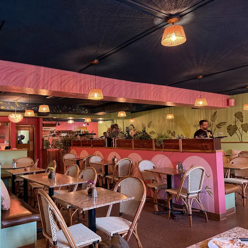 Pink Flamingo Brunch Cafe