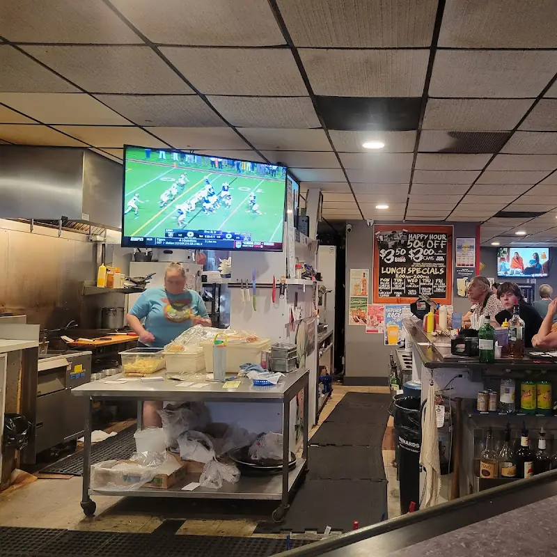Slices Bar & Grill