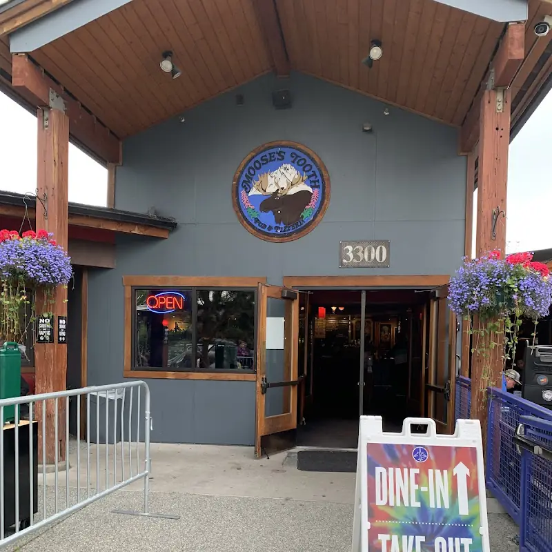 Moose's Tooth Pub & Pizzeria