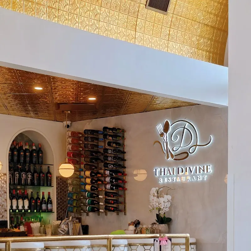 Thai Divine Restaurant