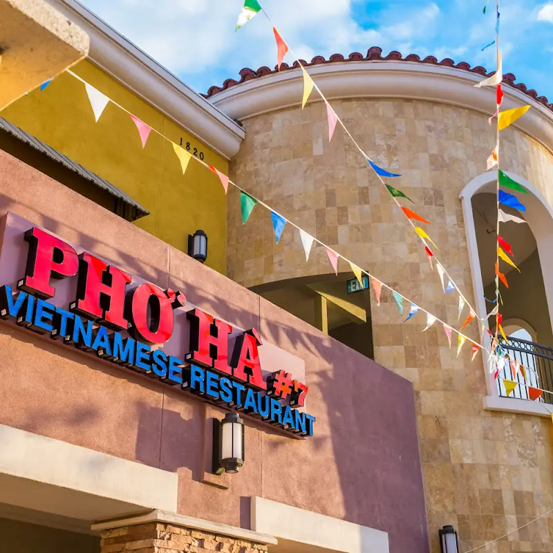 Pho Ha #7 University Ave