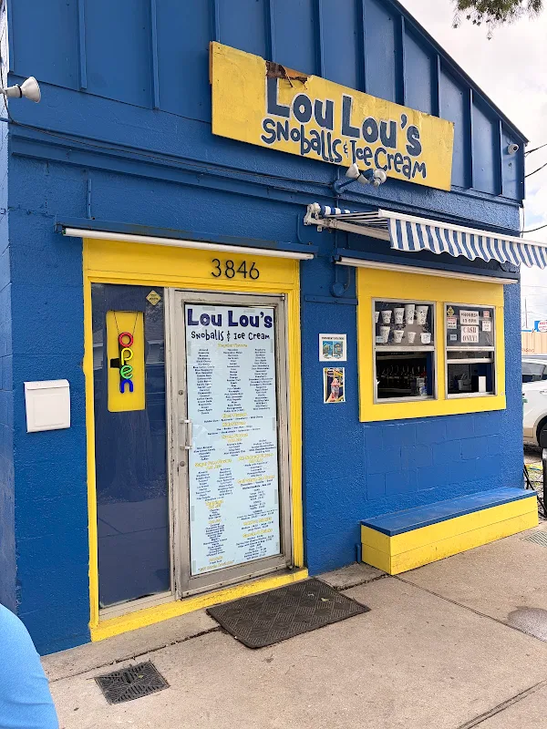 Lou Lou's Snoballs