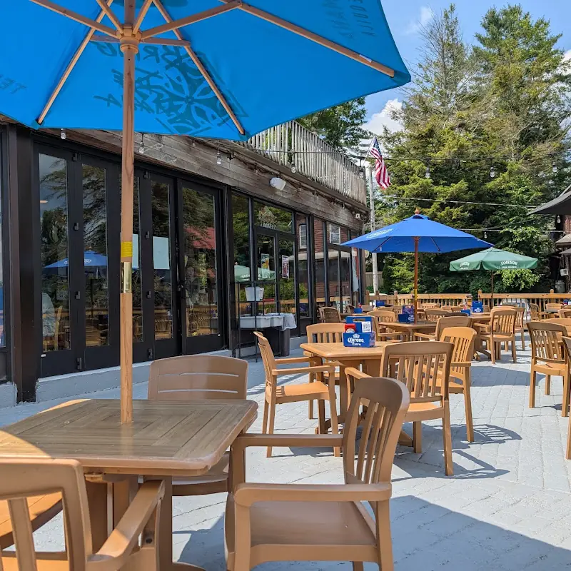 Sport Island Pub & Restaurant