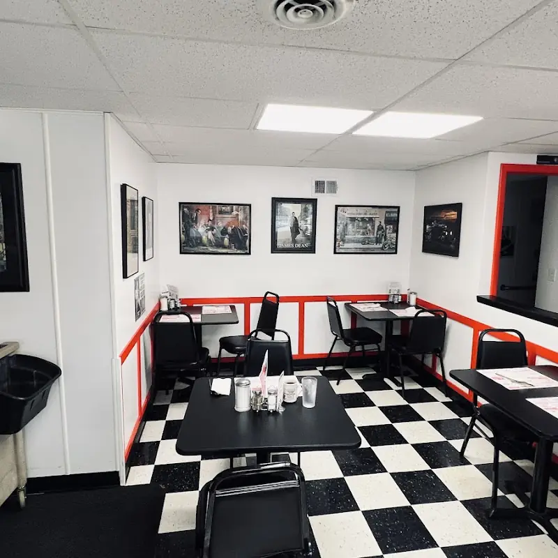 Shirley's Cafe & Grill