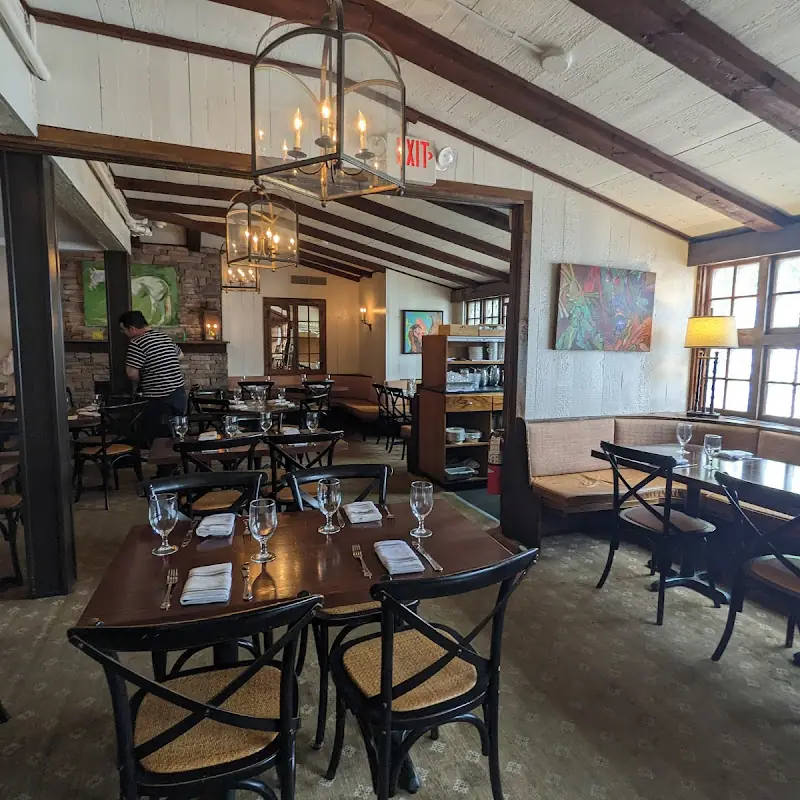 Mirabelle Restaurant & Tavern