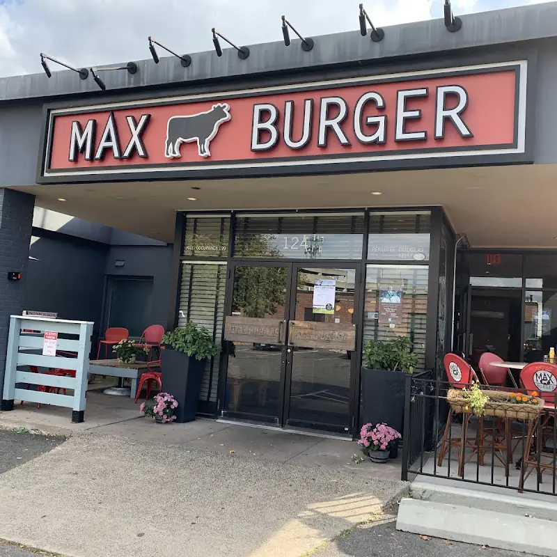 Max Burger West Hartford