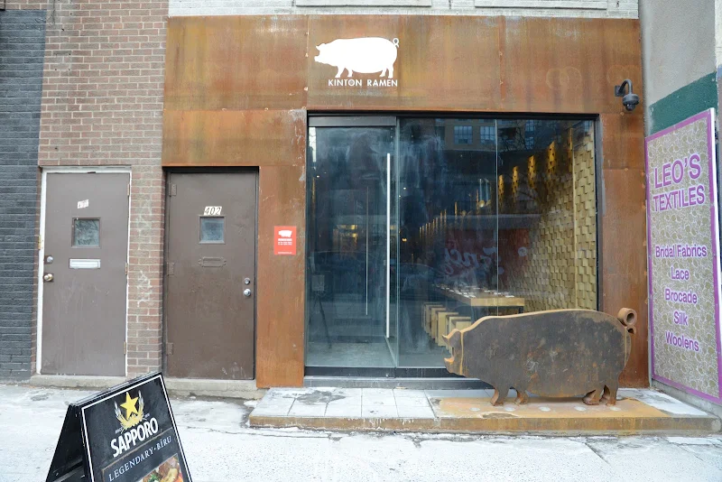 KINTON RAMEN QUEEN & SPADINA