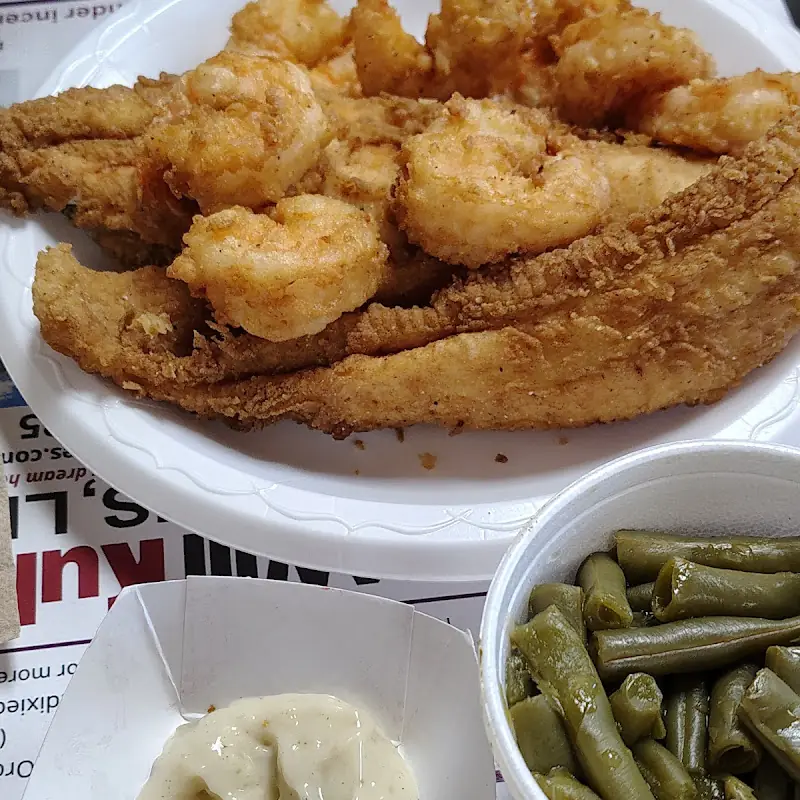 Dixie Queen Seafood Restaurant