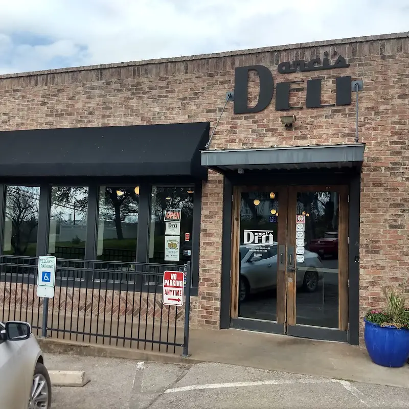 Darci's Deli