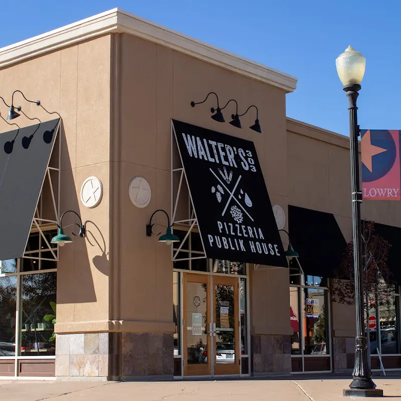 Walter's303 Pizzeria - Lowry